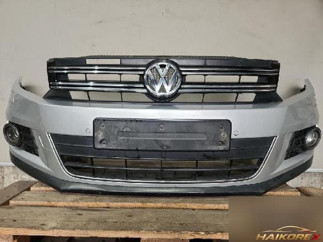 Volkswagen Tiguan 2016 — передний бампер