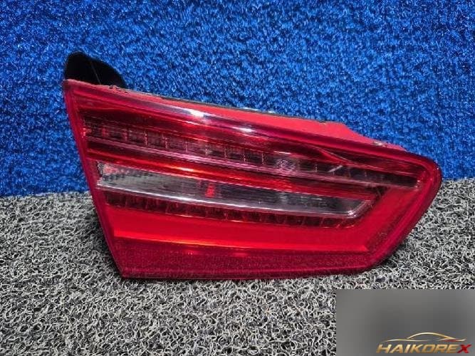 Audi A6 2012 — обшивка задней двери левая 4G5945093A