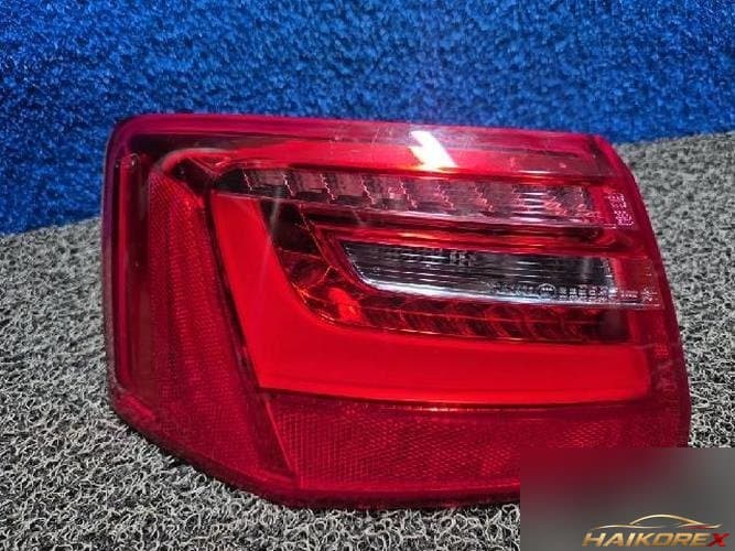 Audi A6 2012 — комбинированный фонарь задний левый (водительский) 4G5945095A