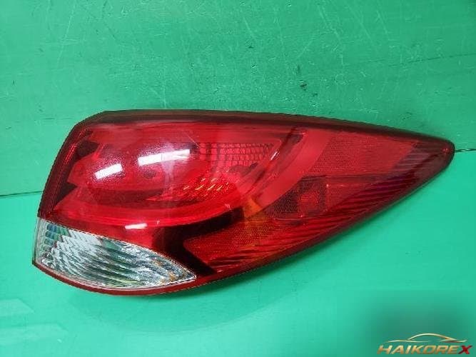 Hyundai Tucson 2010 — фонарь задний правый (в сборе) 92402-2S02