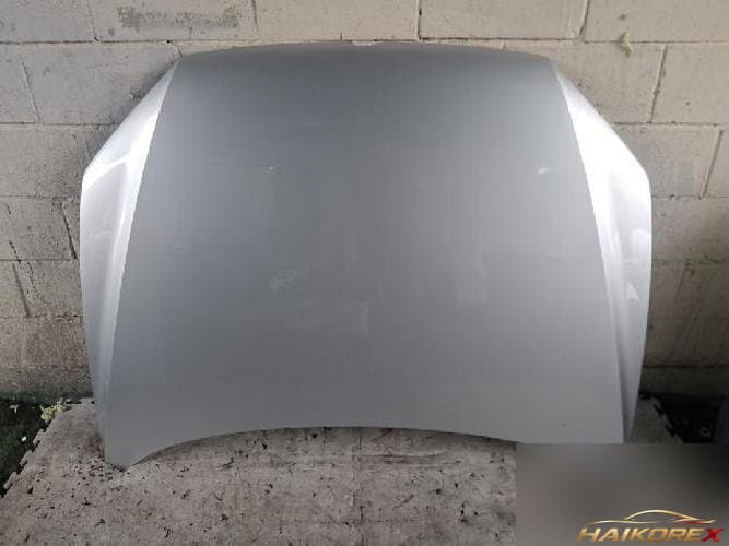 Volkswagen Passat 2015 — капот