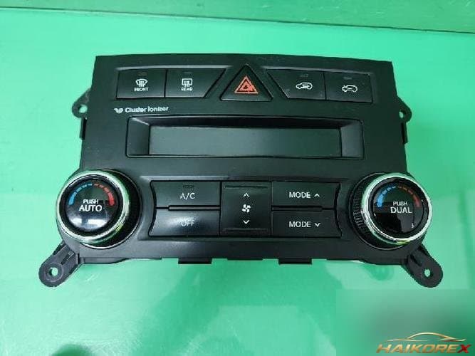 Kia Sorento 2010 — блок управления климатом/кондиционером 97250-2P980