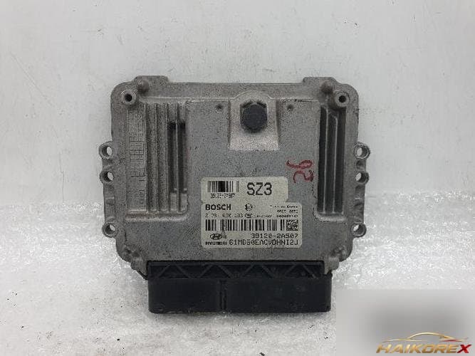 Hyundai Avante 2014 — блок управления двигателем ECU 39120-2A507