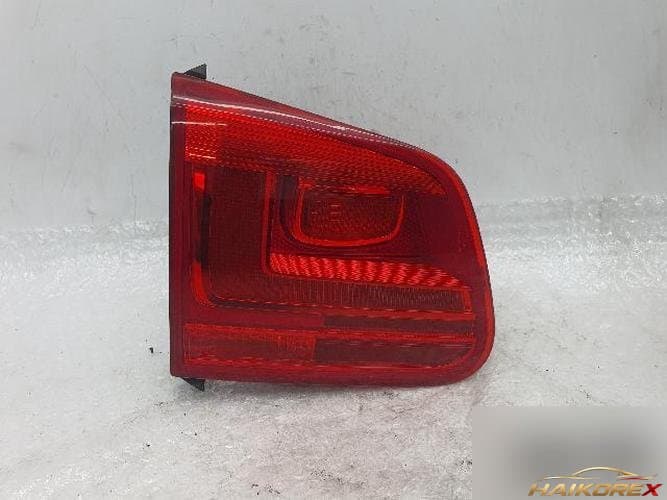 Volkswagen Tiguan 2016 — отделка багажника левая 5N0 945 093 G
