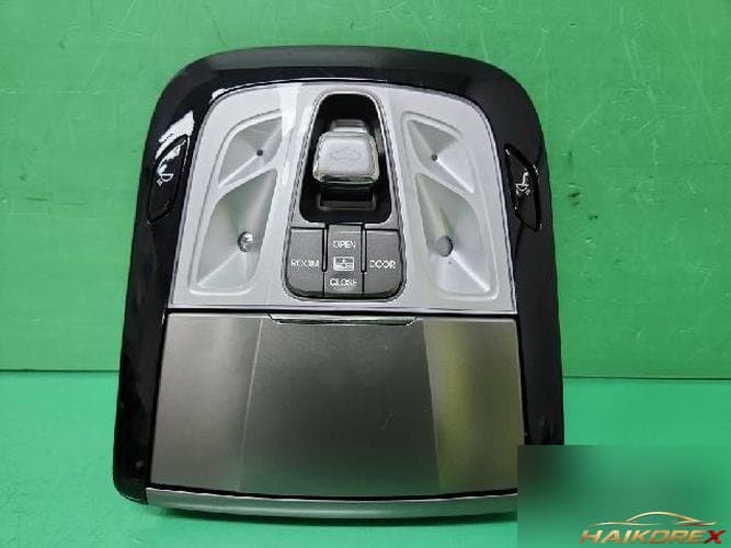 Hyundai Grandeur 2011 — плафон салона 1