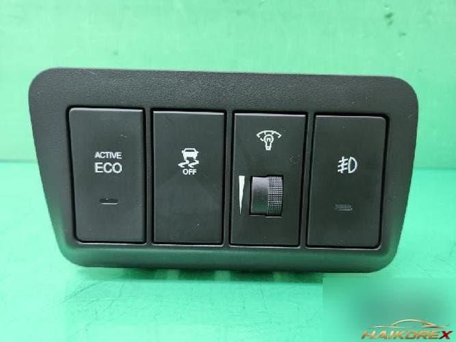 Hyundai Santa Fe 2011 — кнопка/переключатель 3