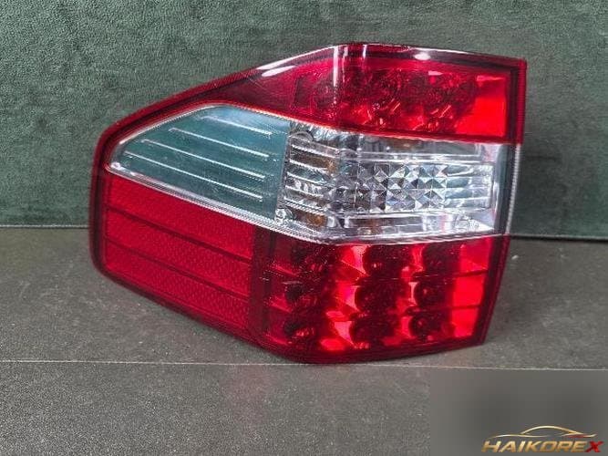 Kia Mohave 2011 — фонарь задний левый комбинированный