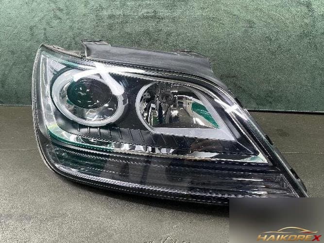 Kia Mohave 2011 — фара правая 1 HID