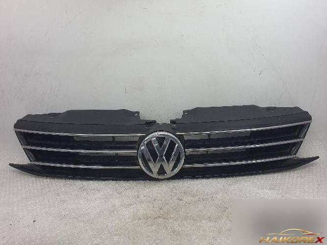 Volkswagen Jetta 2015 — решётка радиатора 3G0 853 601 B 1