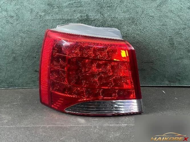 Kia Sorento 2010 — комбинированный фонарь задний левый (водительский)