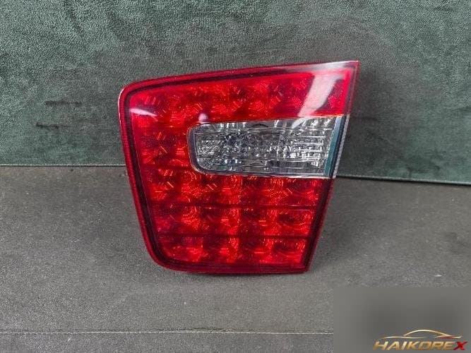 Kia Mohave 2011 — задний фонарь (крышка багажника) правый, LED