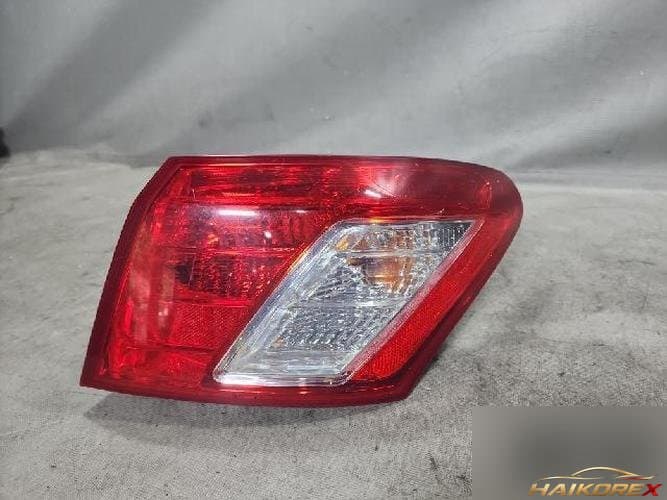 Lexus ES 2009 — комбинированный задний фонарь правый