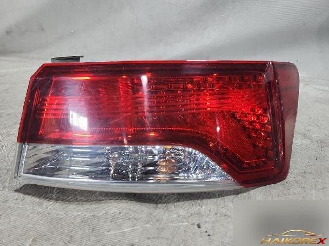 Kia Forte 2010 — комбинированный фонарь задний правый