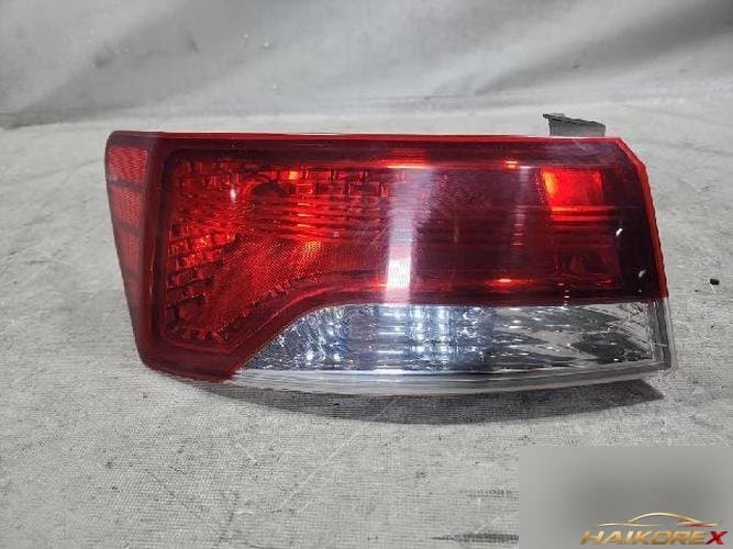 Kia Forte 2010 — комбинированный задний фонарь левый