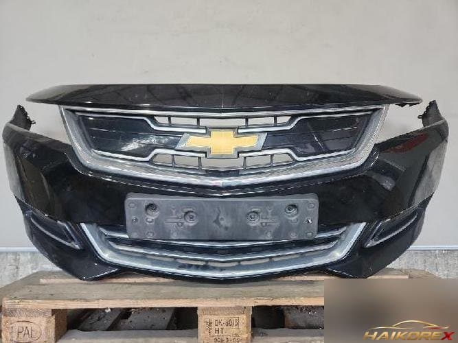 Chevrolet Impala 2016 — передний бампер