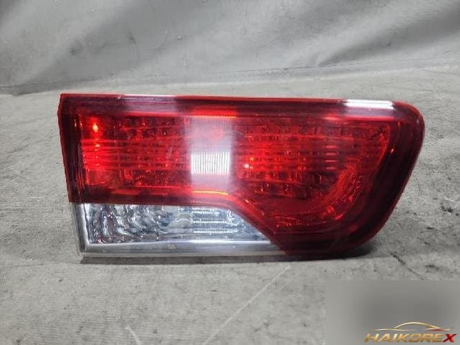 Kia Forte 2010 — обшивка двери багажника левая