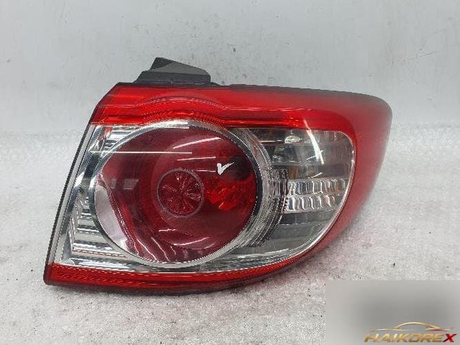 Hyundai Santa Fe 2010 — фонарь задний правый (комбинированный) 92402-2B5