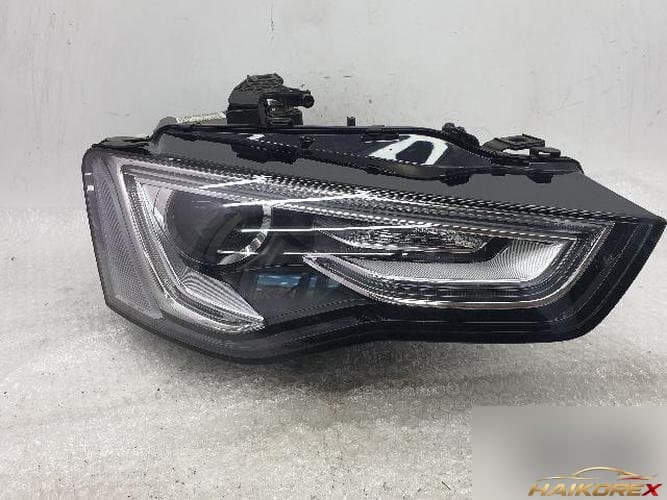 Audi A5 2015 — фара правая (ксенон HID)