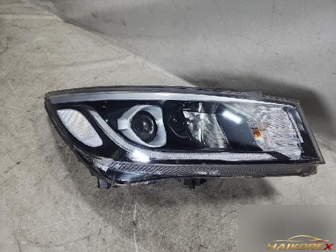 Kia Carnival 2019 — фара правая