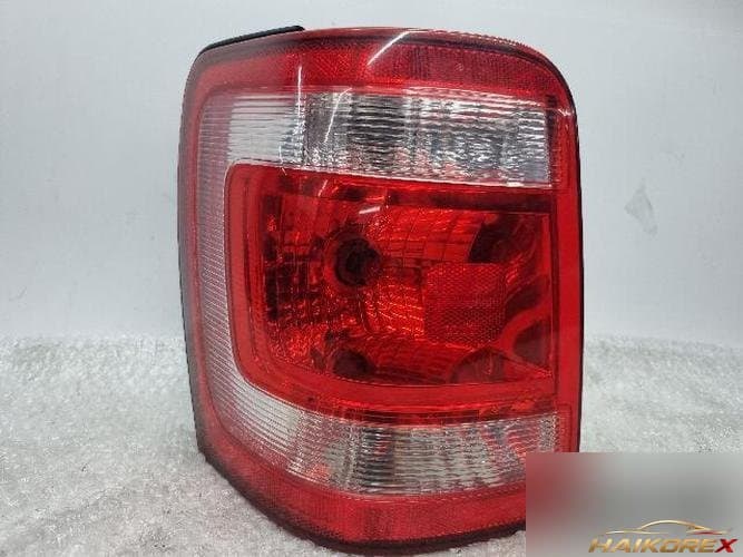 Ford Escape 2009 — комбинированный фонарь задний левый
