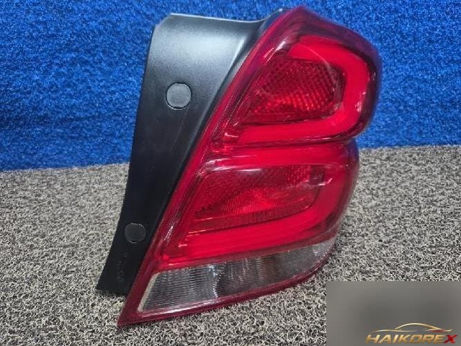 Chevrolet Trax 2018 — комбинированный фонарь задний правый 42599442