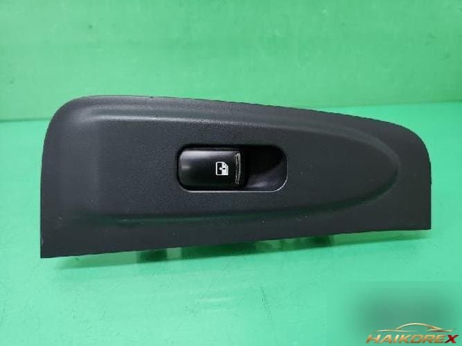 Hyundai Grand Starex 2008 — переключатель стеклоподъёмника 2
