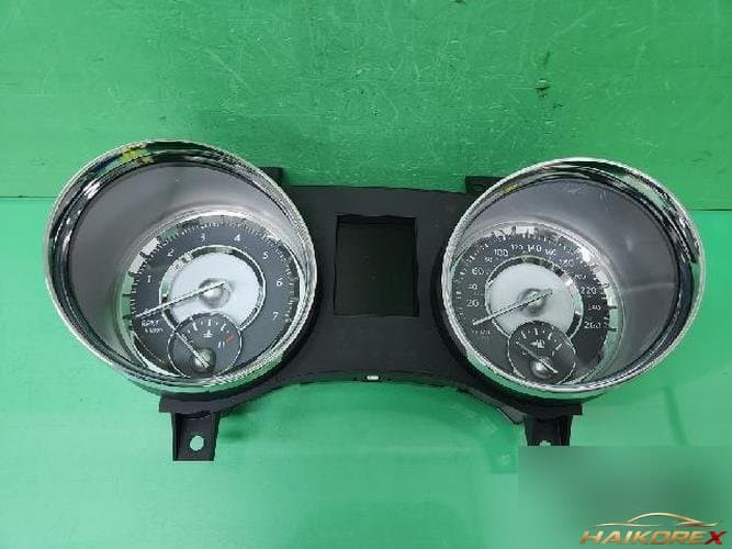 Chrysler 300 2012 — панель приборов 56046408AH