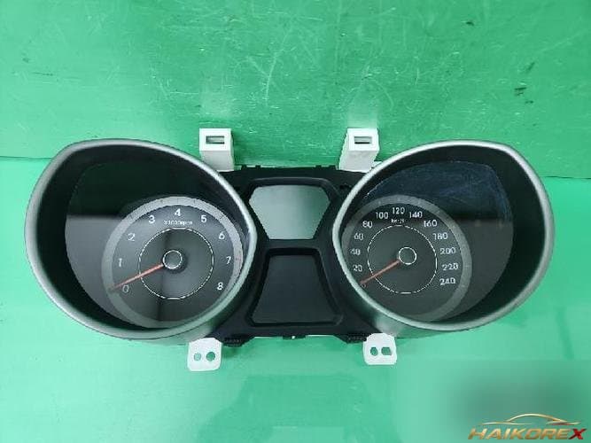 Hyundai Avante 2011 — панель приборов 94003-3X020