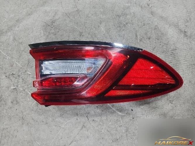 Hyundai Granjer 2018 — комбинированный фонарь задний (правый, со стороны пассажира)