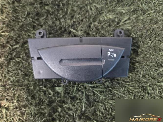 Mercedes-Benz E-Class 2004 — кнопка/выключатель 211 821 69 58