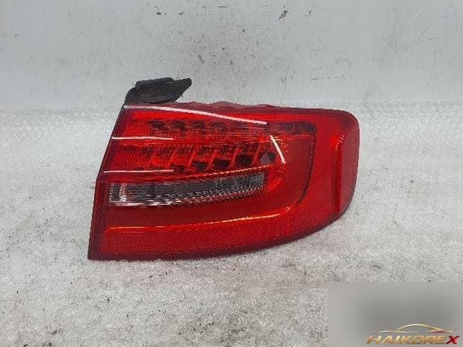 Audi A4 2014 — фонарь задний правый (комбинированный) 8K5945096AC