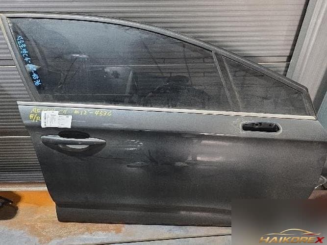 Citroën C3 2010 — дверь передняя правая