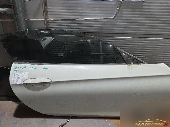 BMW Z4 2009 — дверь передняя правая