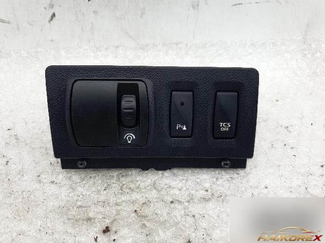 Renault SM7 2016 — кнопка/переключатель 251630016R