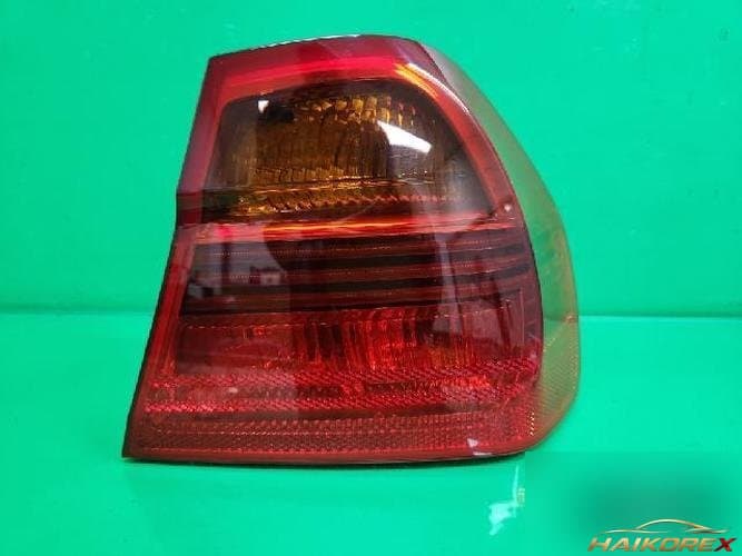 BMW 3 Series 2008 — комбинированный фонарь задний правый