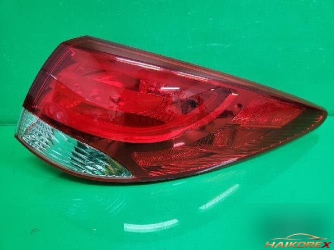 Hyundai Tucson 2011 — фонарь задний правый (комбинированный)