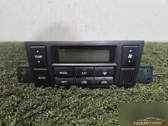 Hyundai Tucson 2009 — переключатель управления отопителем и кондиционером