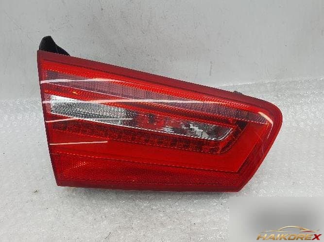 Audi A6 2015 — накладка крышки багажника левая 4G5 945 093 A 1