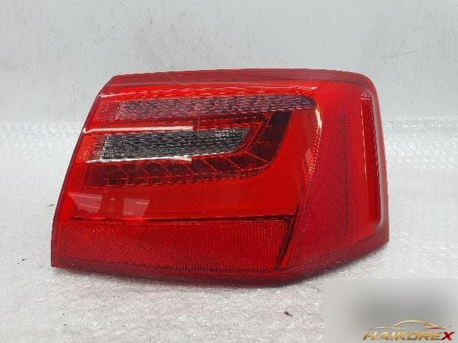 Audi A6 2015 — задний фонарь правый 4G5 945 096 A 3