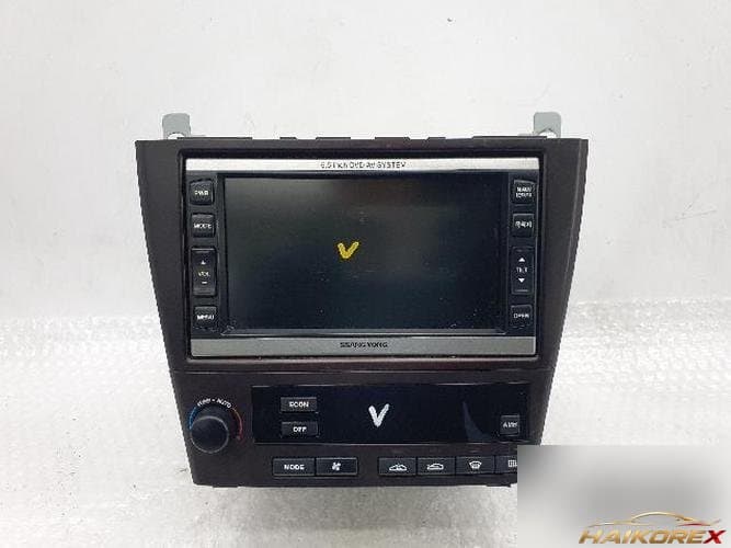 KG Mobility Chairman 2008 — монитор AV-системы с навигацией и DVD