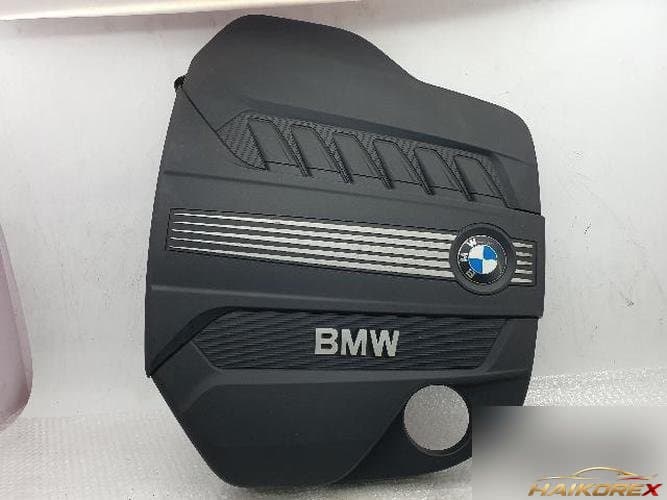 BMW X Series 2012 — крышка двигателя