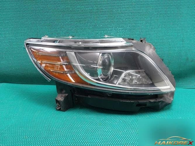 Ford MKS 2014 — фара правая DA5313005AN