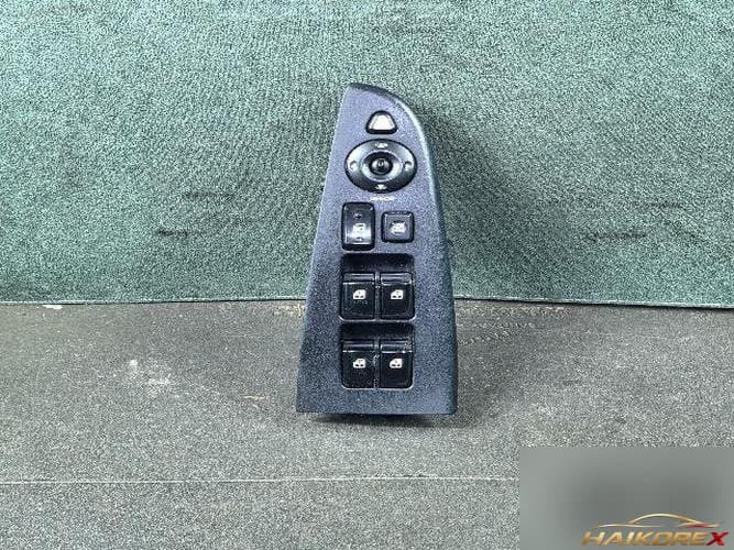 Hyundai Avante 2007 — переключатель стеклоподъемника передний левый
