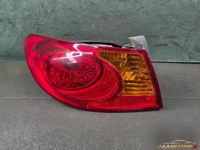 Hyundai Avante 2007 — комбинированный фонарь задний левый