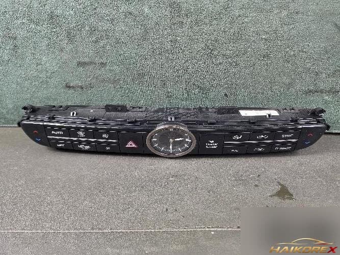 Kia K9 2015 — переключатель управления отопителем и кондиционером