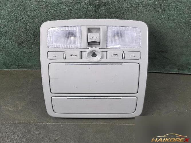 Hyundai Veracruz 2009 — плафон внутреннего освещения передний