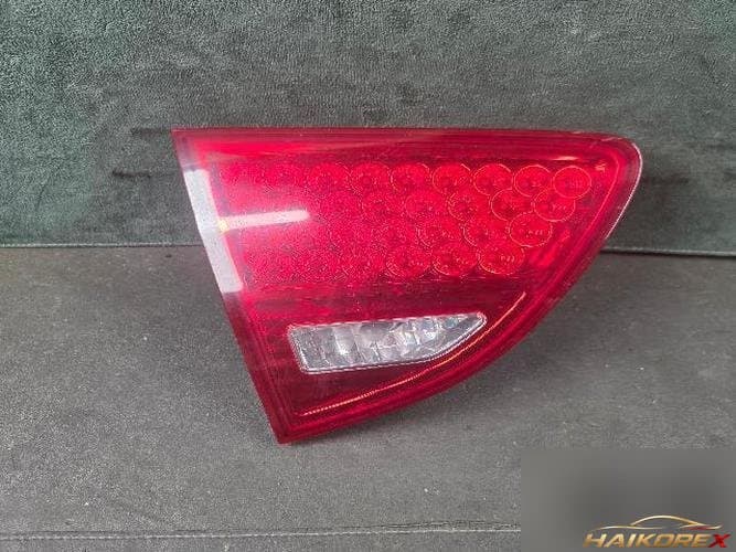Hyundai Veracruz 2007 — накладка задней двери левая