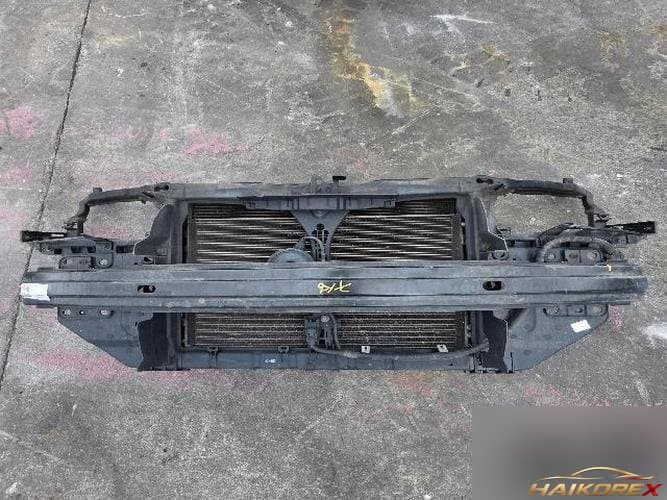 Hyundai Avante 2007 — передняя панель