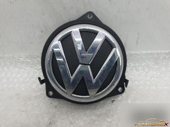 Volkswagen Golf 2013 — дверь багажника