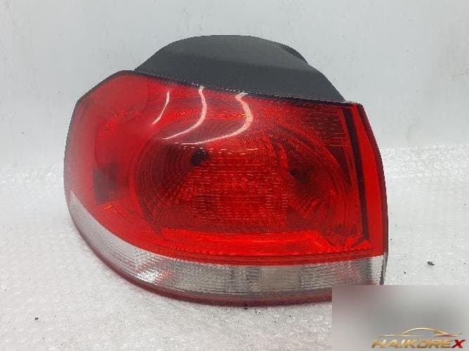 Volkswagen Golf 2013 — комбинированный фонарь задний левый